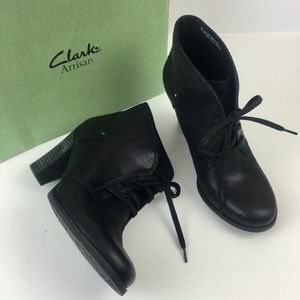 CLARKS ARTISAN ALPINE MELT 9.5 Black Leather Boots